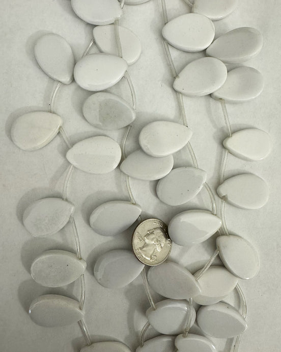 White Agate, 29x19x6mm puff teardrop pendant, 15