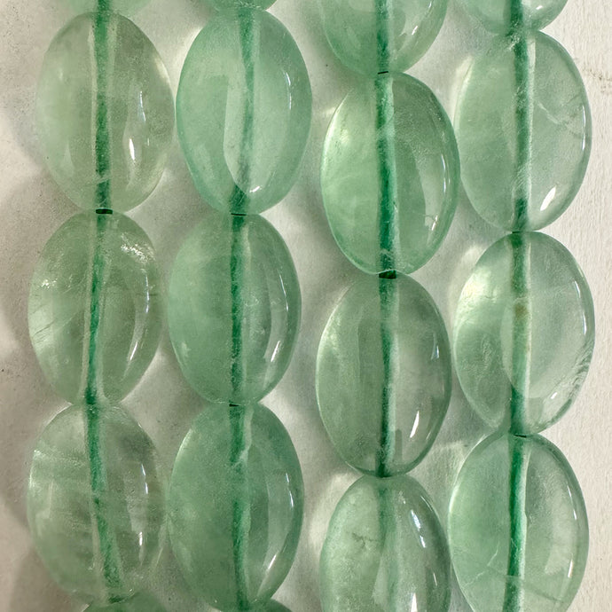 green fluorite, 11x8x5mm puff oval, 15