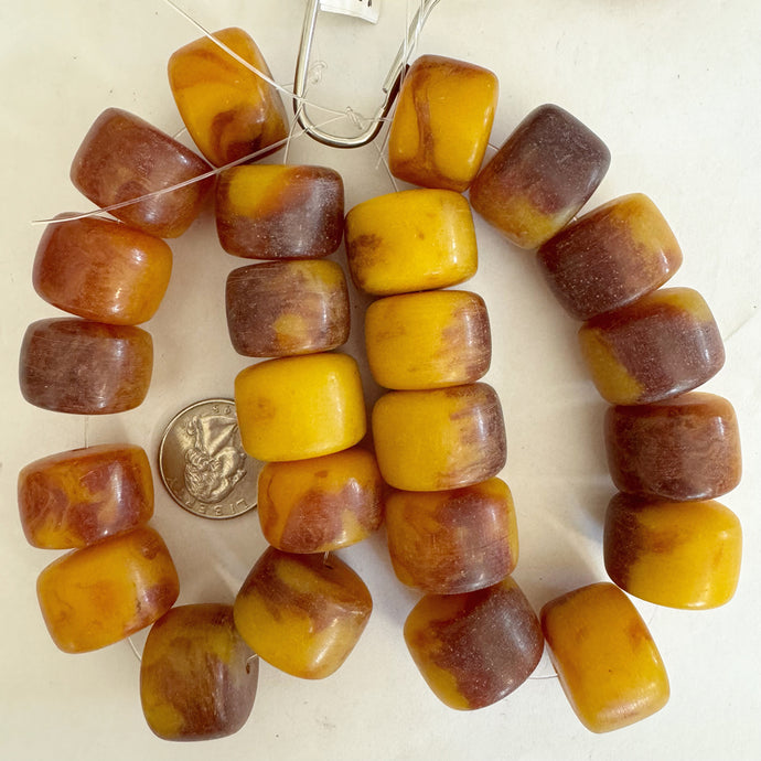 faux amber vintage look resin, yellow orange red swirl, 23x17mm rondelle, 12pc strand, sold per strand