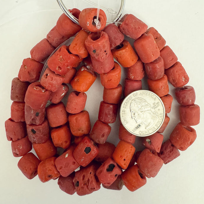 faux ancient coral look motif glass, matte pale red mix, 9-11mm barrel mix, 19 piece strand, sold per strand