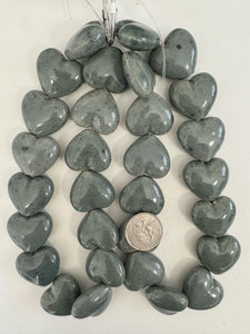 spotted motif ceramic, pale dark green blue, 30x27x14mm heart, 15" strand, sold per strand