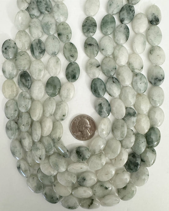 natural green spring jasper, 18x13x6mm puff oval, 15