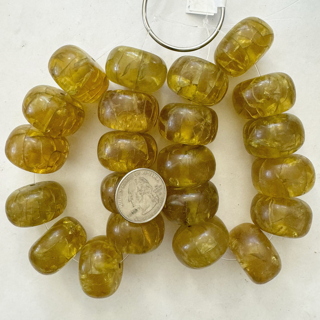 vintage look crackle resin, translucent dark pale green yellow, 28x17mm rondelle, 11pc strand, sold per strand