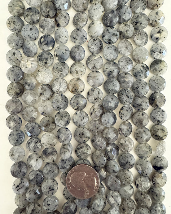 natural gray kiwi quartz, 12x12x6mm faceted coin 15