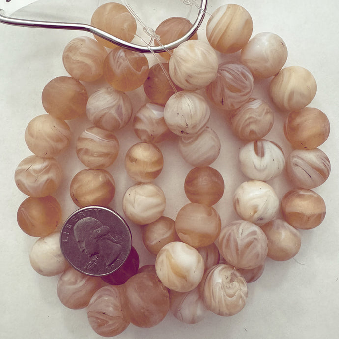 swirl motif glass, matte peach orange white, 16mm round, 15 piece strand, sold per strand