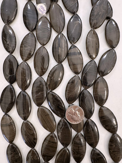 black antique jasper, 40x20x7mm horse eye, 15