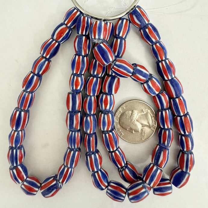 chevron motif glass, red white blue, 10x9mm barrel size mix, 21 piece strand, sold per strand