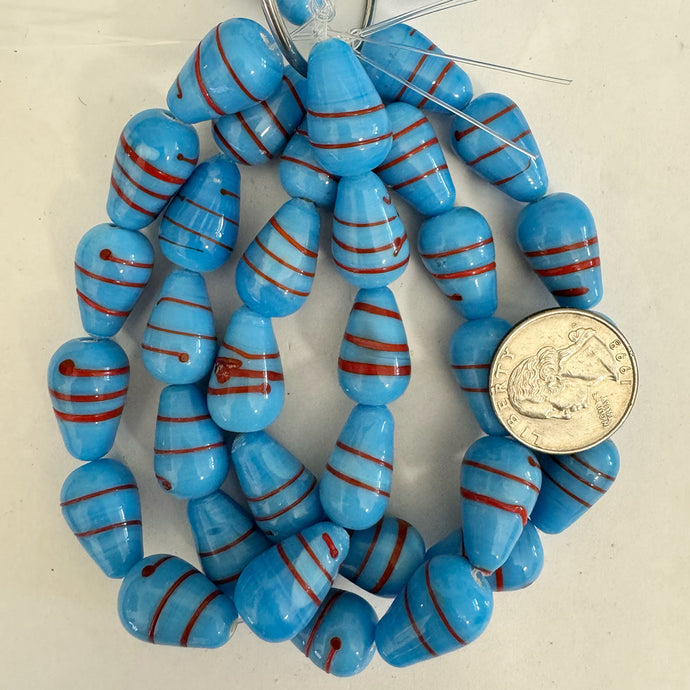 swirl motif glass, sky blue red, 20x13mm pear, 11 piece strand, sold per strand