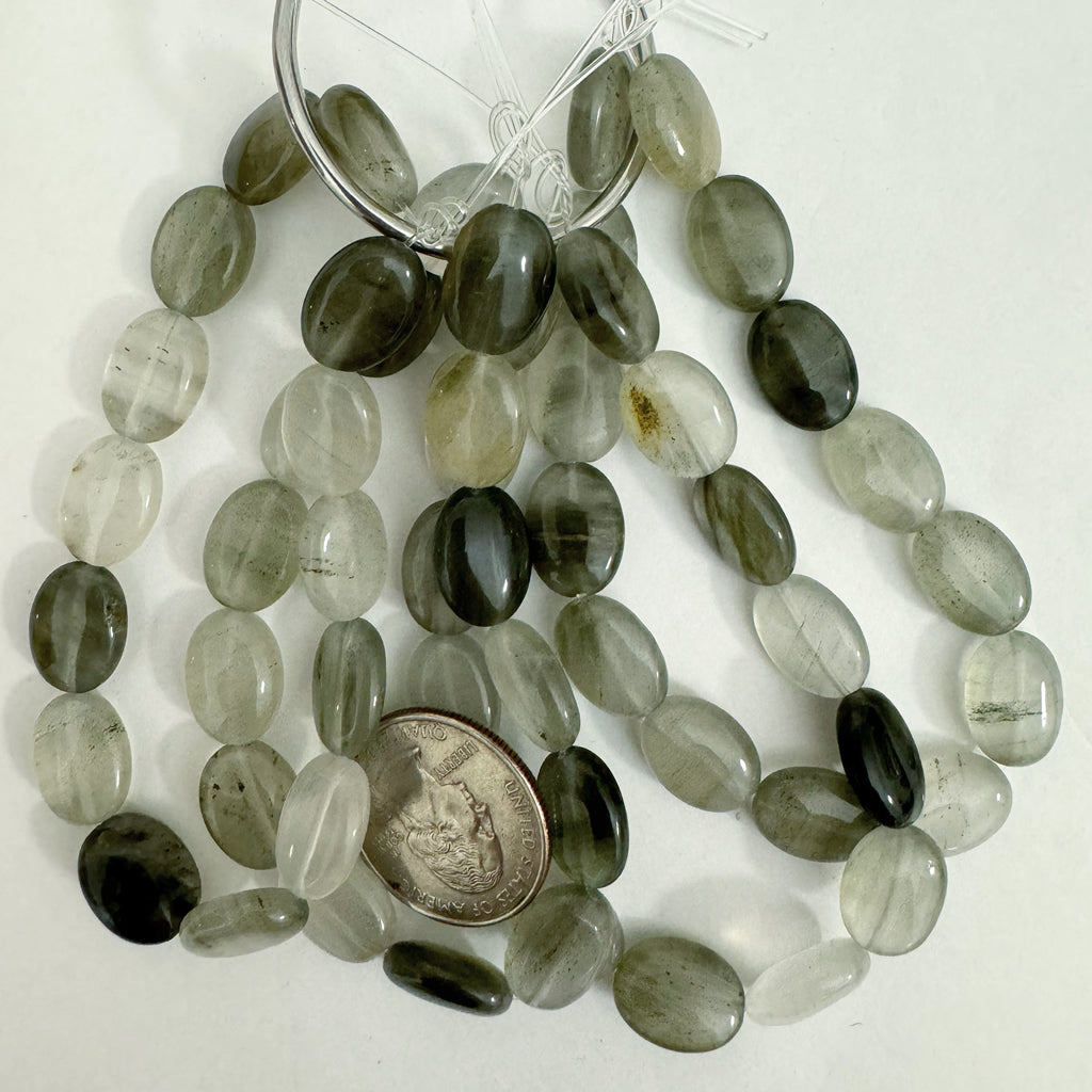 natural gray cloudy quartz, 14x10x5mm puff oval, 14pc strands, sold per strand