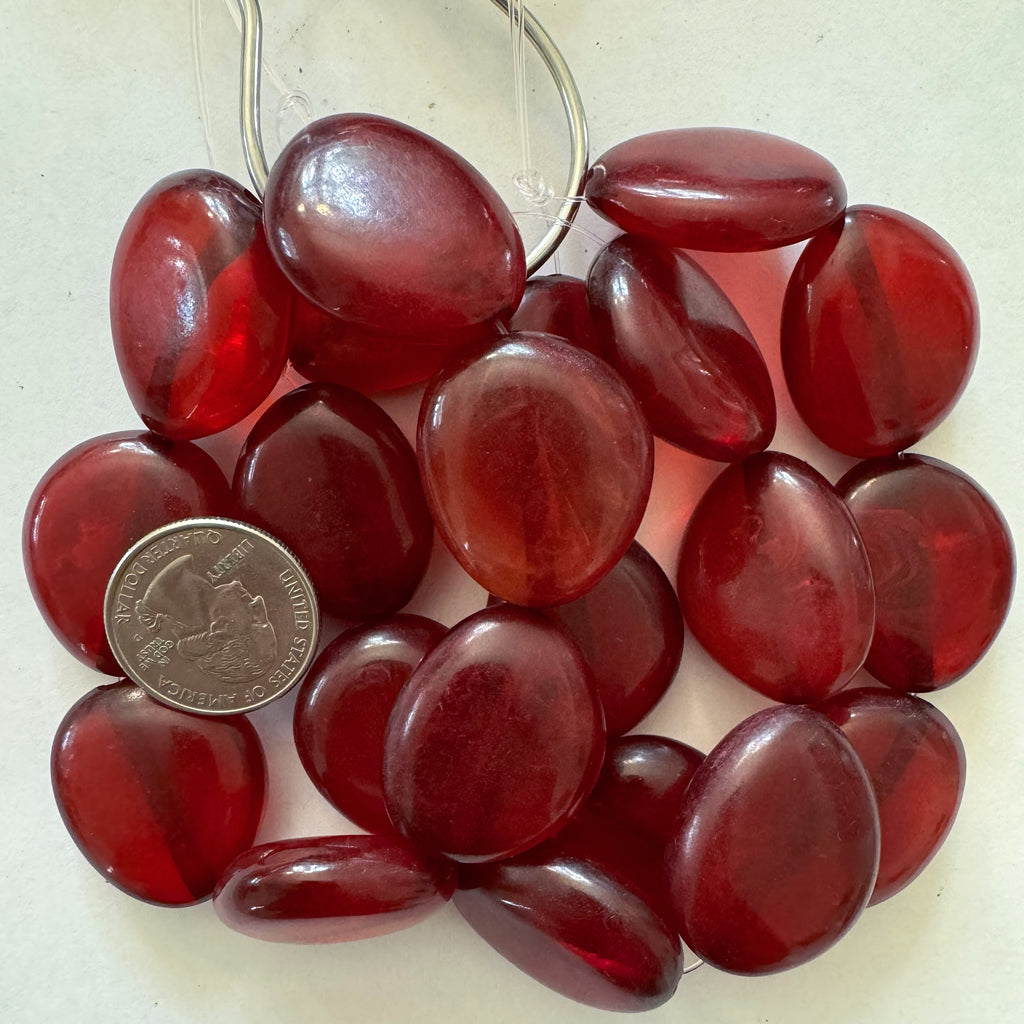 vintage look resin, translucent cranberry red, 29x24x10mm flat nugget , 7 piece strand, sold per strand