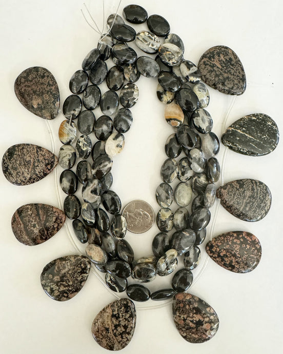 red snowflake obsidian, black silver leaf jasper, 17-40mm shape mix, 15