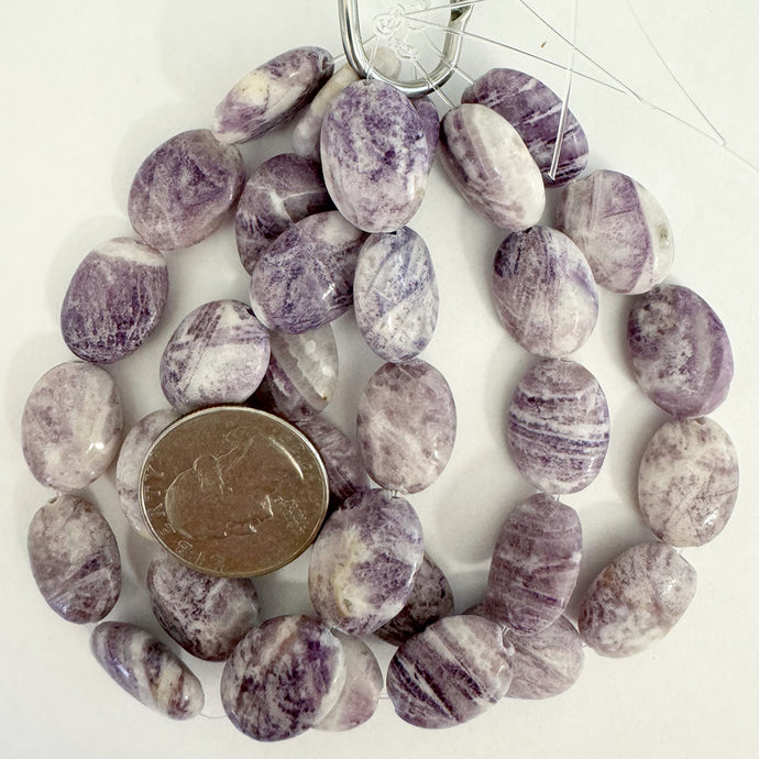 lepidolite, 17x13x6mm puff oval, 11 piece strand, sold per strand