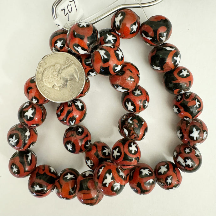 star motif glass, black white pal red orange, 15mm round, 16 piece strand, sold per strand