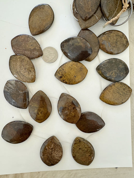 bronzite, 50x34x8mm horse eye pendant, 15