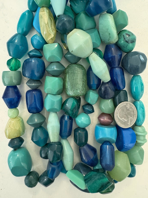 aqua blue carved shape mix, vintage look resin, 15