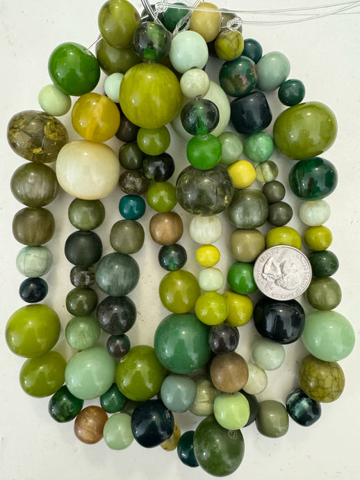 bright green round mix, vintage look resin, 15