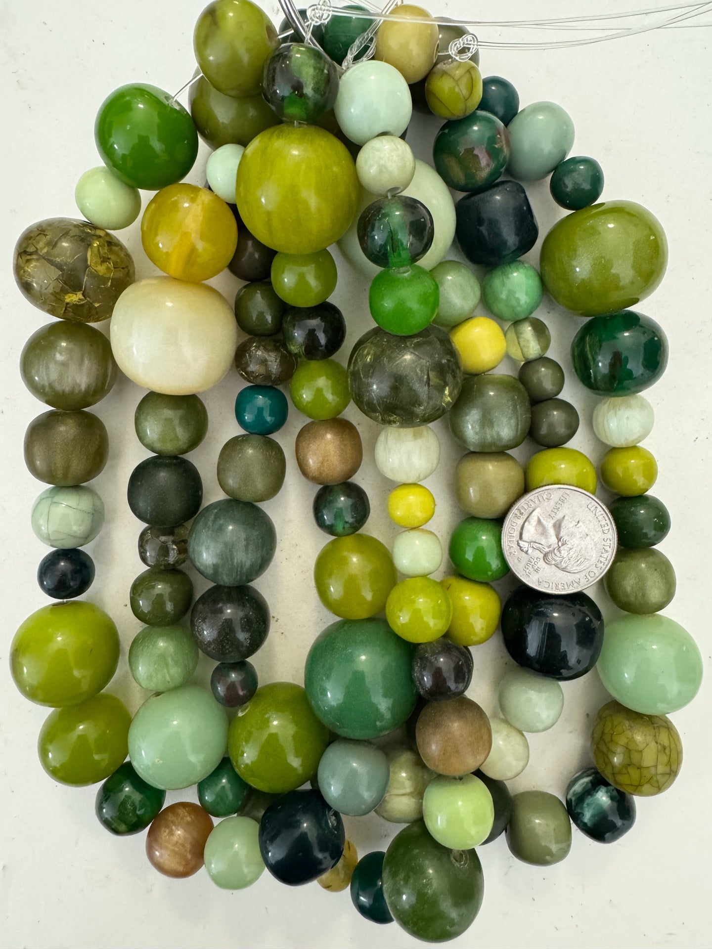 bright green round mix, vintage look resin, 15