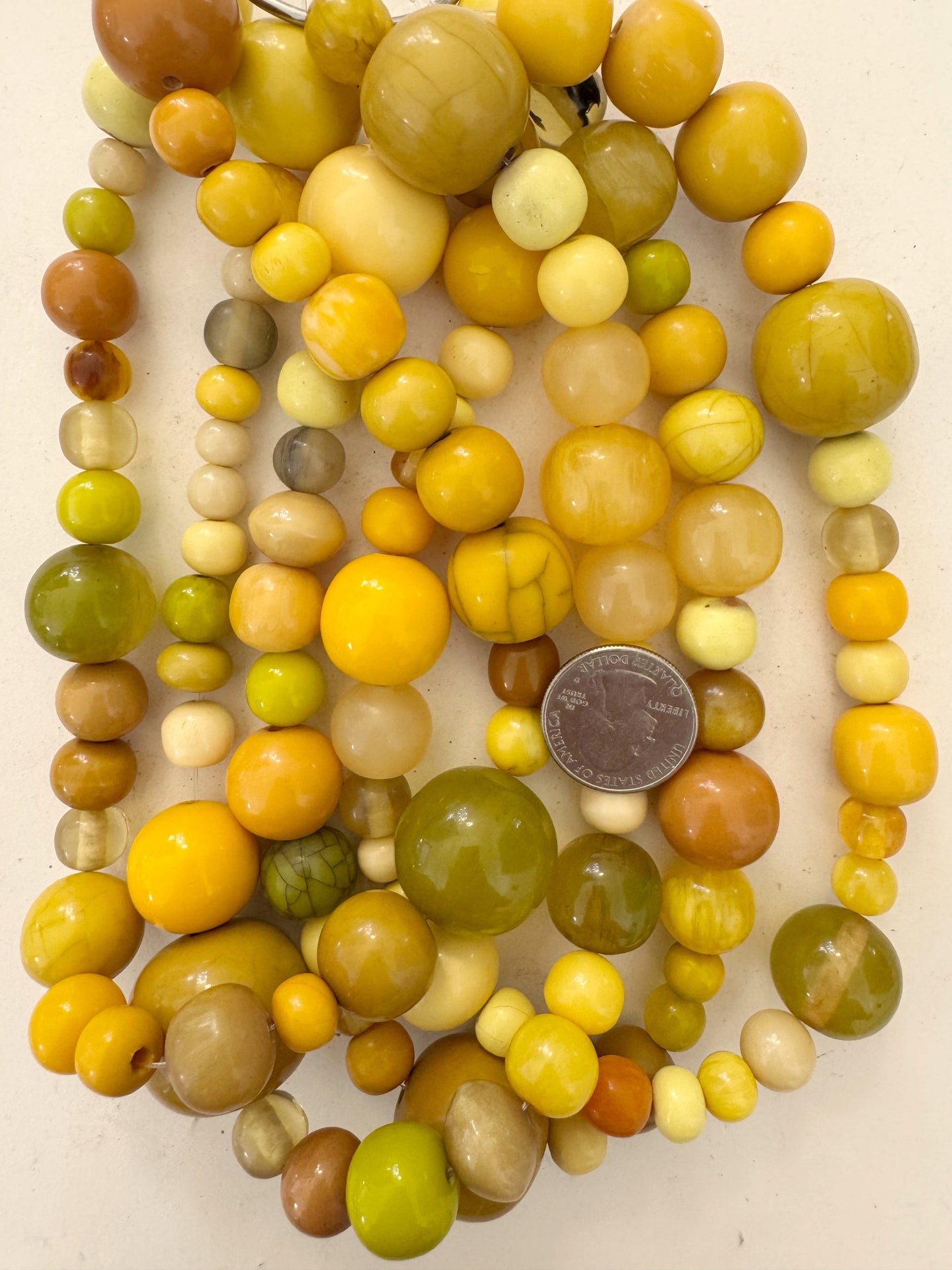 bright yellow round mix, vintage look resin, 15