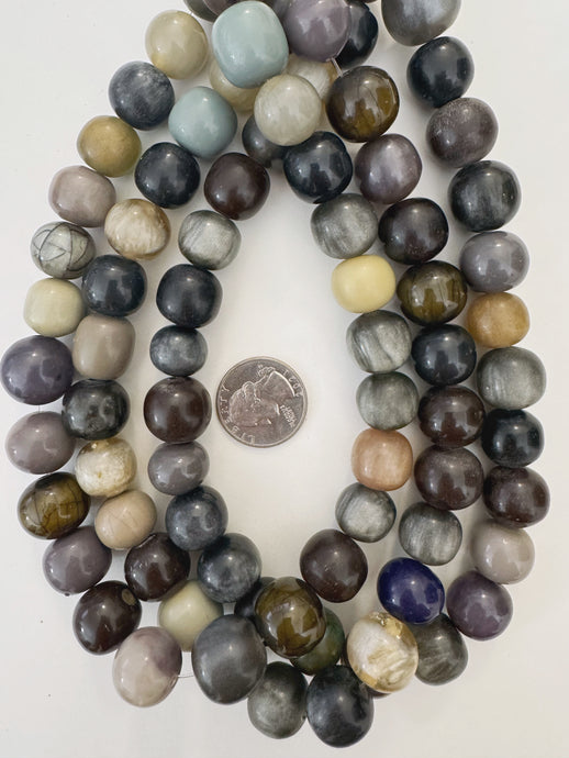 pale purple mint black gray round mix, vintage look resin, 15