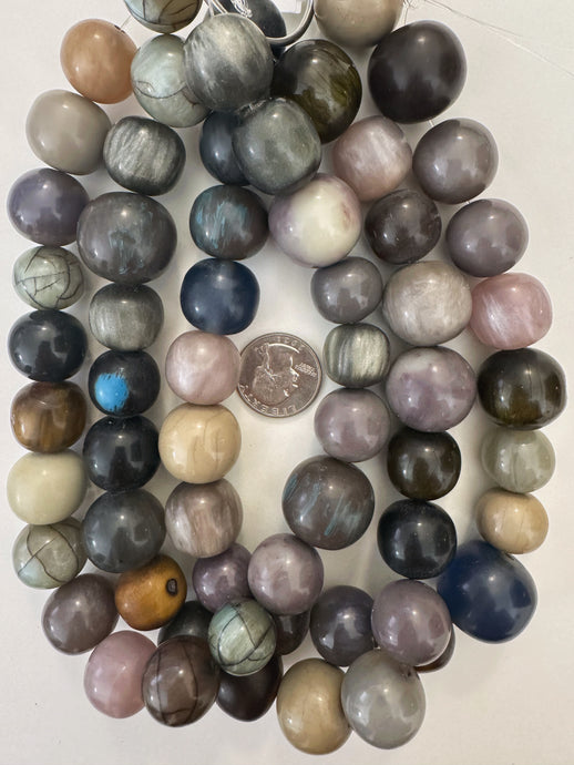 pale purple mint black gray round mix, vintage look resin, 15