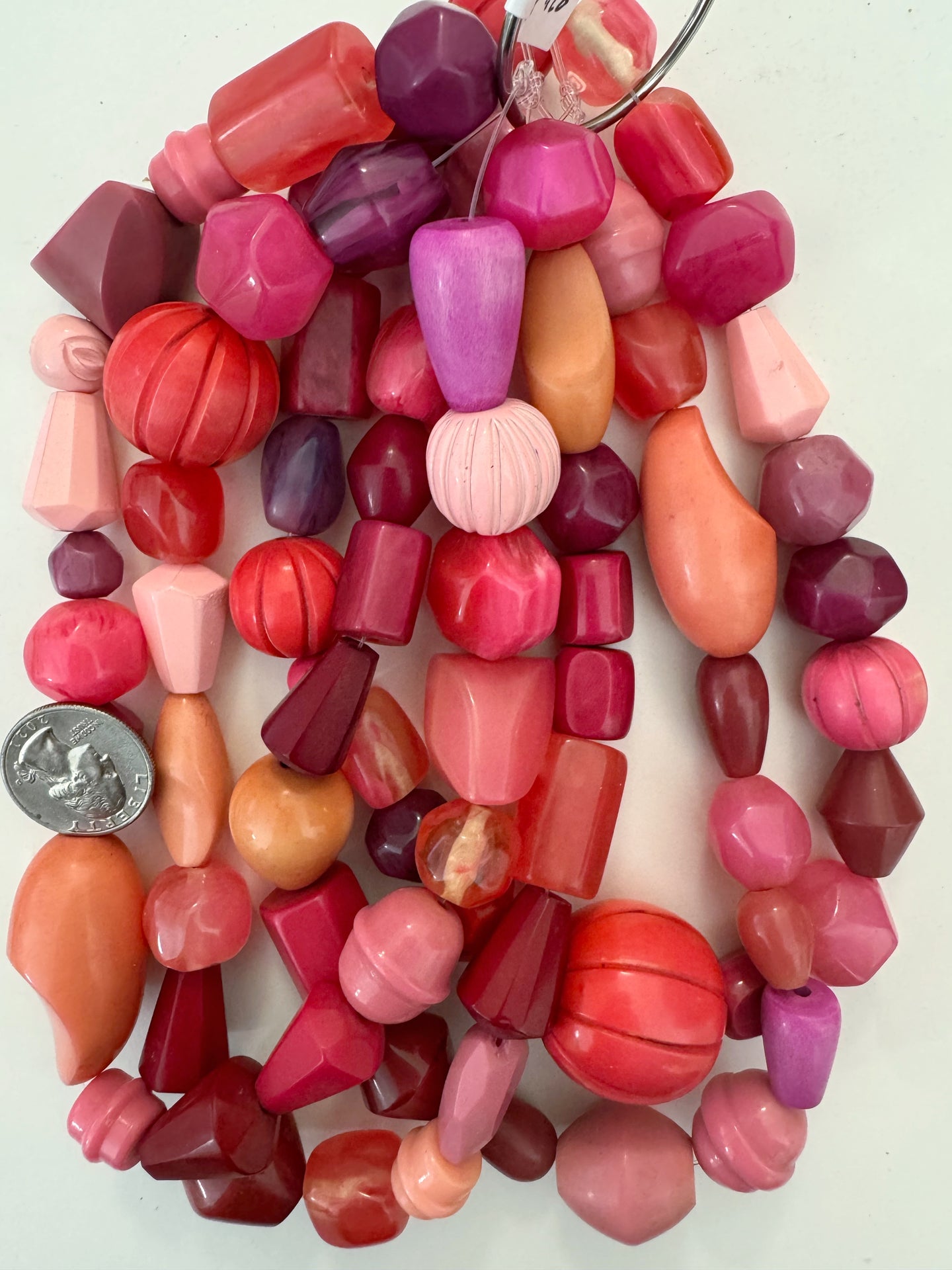 bright pink carved shape mix, vintage look resin, 15
