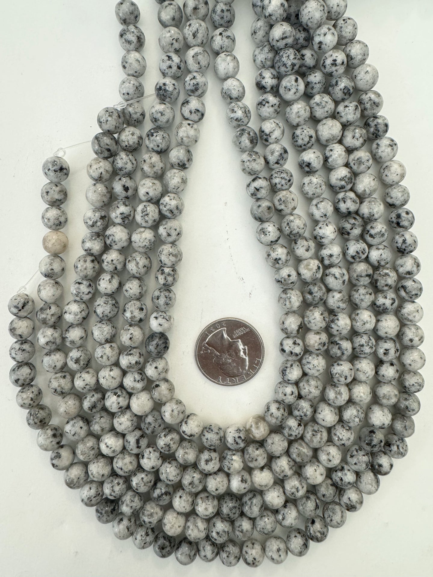 serpentine, 8mm round, 15