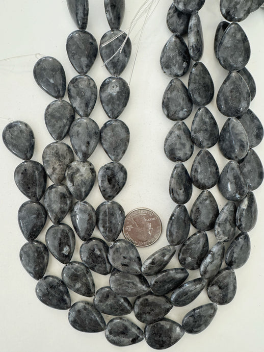 black labradorite, 24x17x7mm pear teardrop, 15