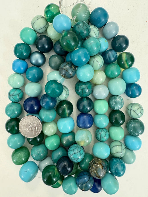 blue multi color mix, vintage look resin, 16-20mm size mix round, 15