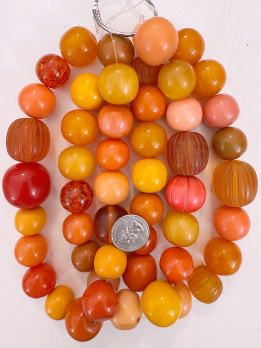 orange multi color mix, vintage look resin, 21-30mm size mix round, 15