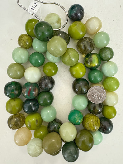 green multi color mix, vintage look resin, 20-24mm size mix round, 15