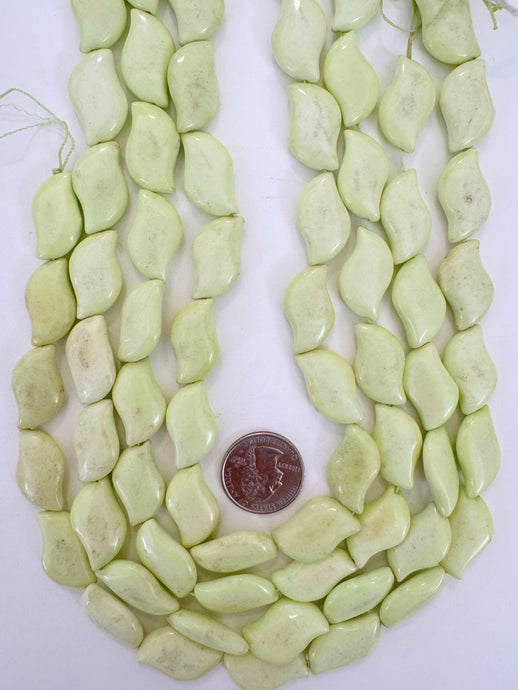 lemon chrysoprase, 26x14x6mm unique carved shape, 15