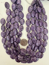 purple enhanced kiwi quartz, 20x15x6mm oval, 15" strand, sold per strand