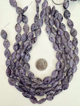 purple enhanced kiwi quartz, 19x12x6mm horse eye, 15" strand, sold per strand
