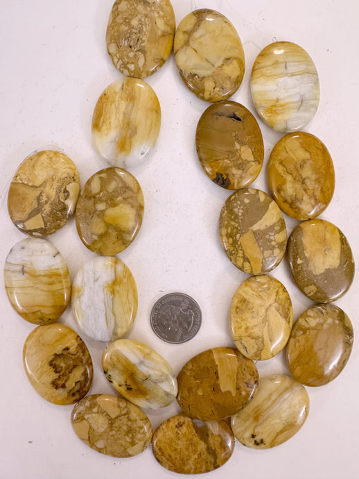 yellow jasper, 40x30x8mm oval , 15
