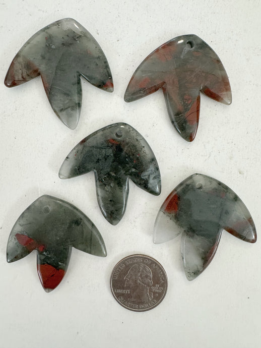 gray bloodstone, 42x42x5mm carved leaf motif pendant mix, 5 piece lot (batch 5)