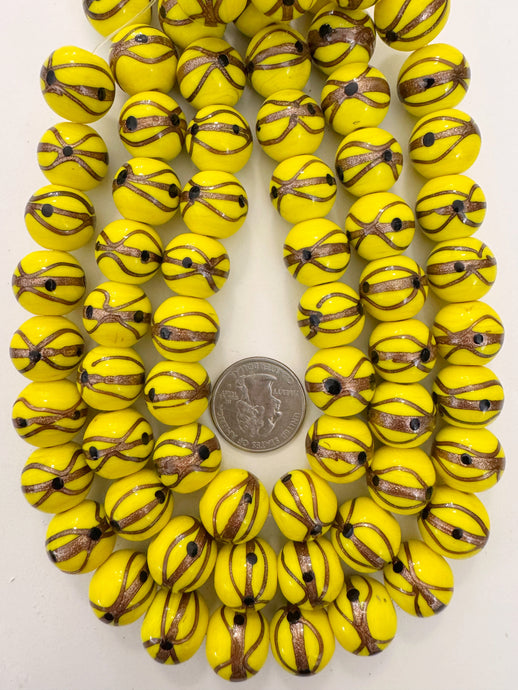 yellow black metallic copper swirl, vintage look glass, 17x15mm rondelle, 15