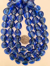 blue light metallic silver green red inside lined dotted motif, vintage look glass, 12x9mm heart, 15" strand, sold per strand