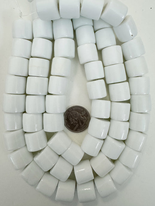white, single color, vintage look glass, 16x14mm barrel, 15