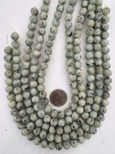 kiwi quartz, matte finish, 10mm round, 15" strand,  SOLD PER STRAND