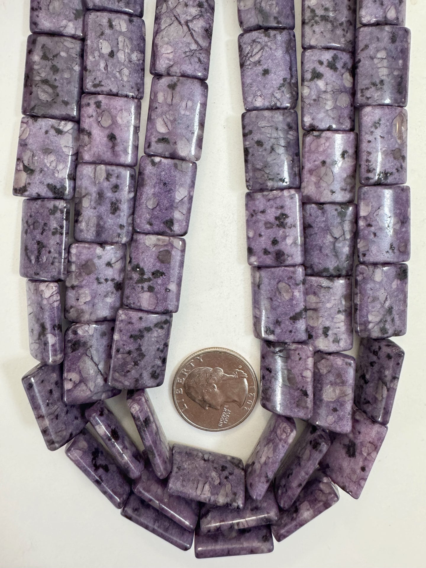 purple enhanced kiwi quartz, 20x15x6mm rectangle, 15