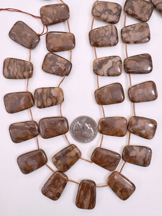 red brown jasper, 26x17x6mm trapezoid pendant , approx 16pc strand, sold per strand (batch 2)