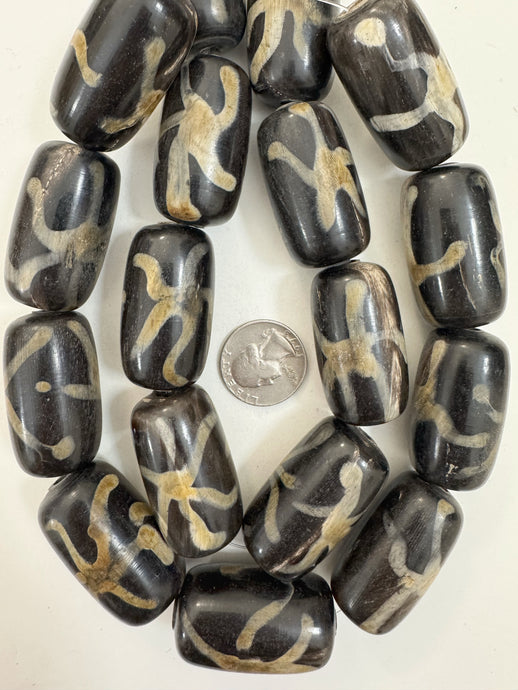 black off white golden horn, organic star motif, 42x23mm tube, 15