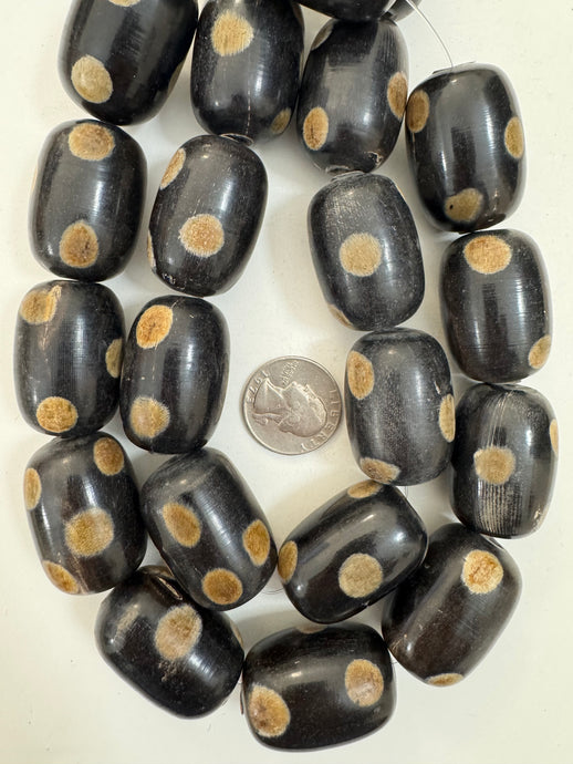 black off white golden horn, medium polka dot motif, 32x24mm barrel tube, 15