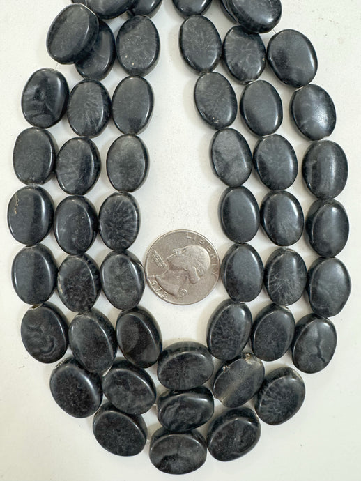 gray black swirl, vintage look resin, 18x14x7mm oval, 15