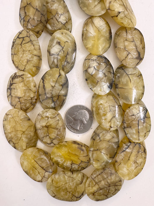pale yellow dark brown crackle, vintage look resin, 36x23x10mm overlapping oval, 15
