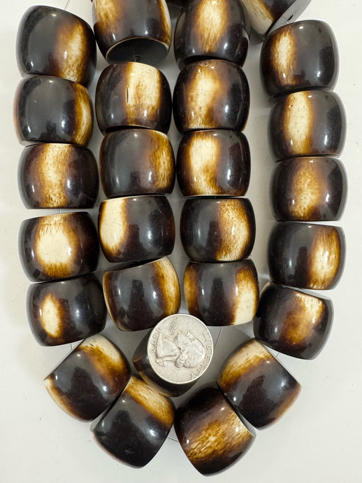 chocolate brown off white, faux bone motif, vintage look resin, 30x24mm slice rondelle, 15