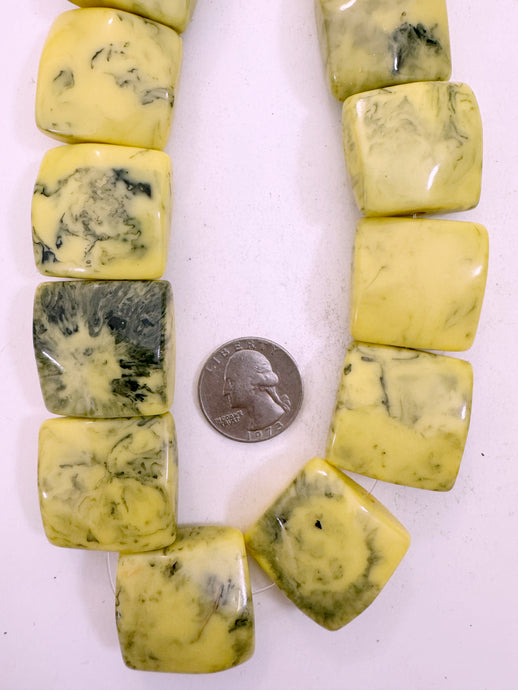 pale yellow peach black swirl, vintage look resin, 27x27x14mm corner cut rectangle, 15