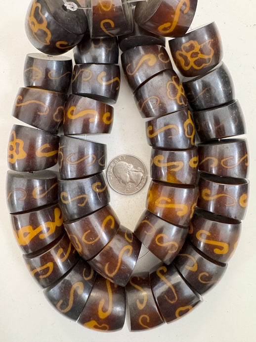 brown off golden floral motif, faux bone, vintage look resin, 27x19mm slice rondelle, 15