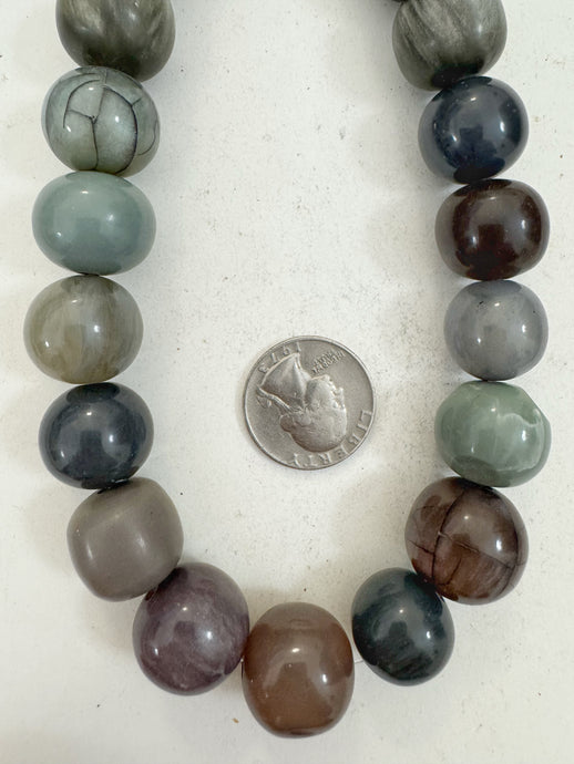 pale purple mint black gray mix, vintage look resin, 15-19mm size mix round, 15