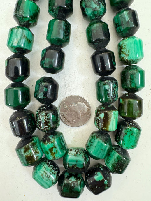 black green white swirl, vintage look resin, 19x17mm bicone, 15